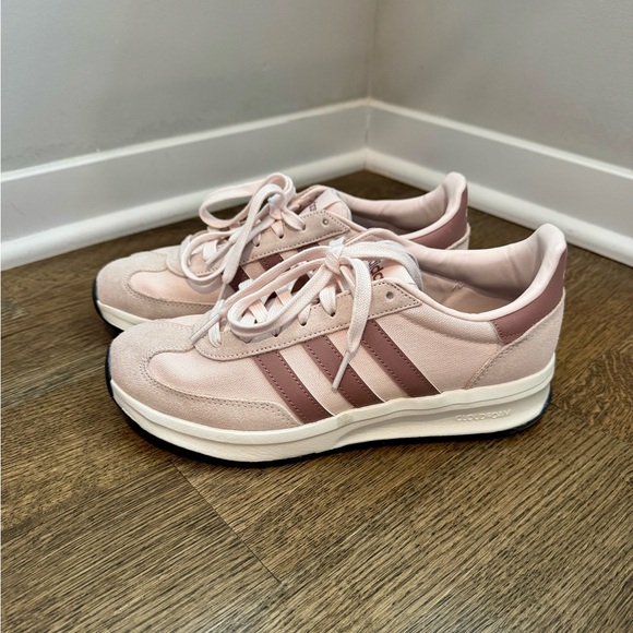 Adidas Run 70s 2.0 Women’s Sneakers in Pink & Mauve - Picture 2 of 7
